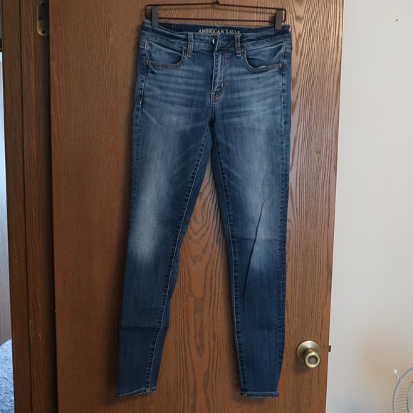 American Eagle Outfitters Denim - American Eagle super stretch jegging 6 long